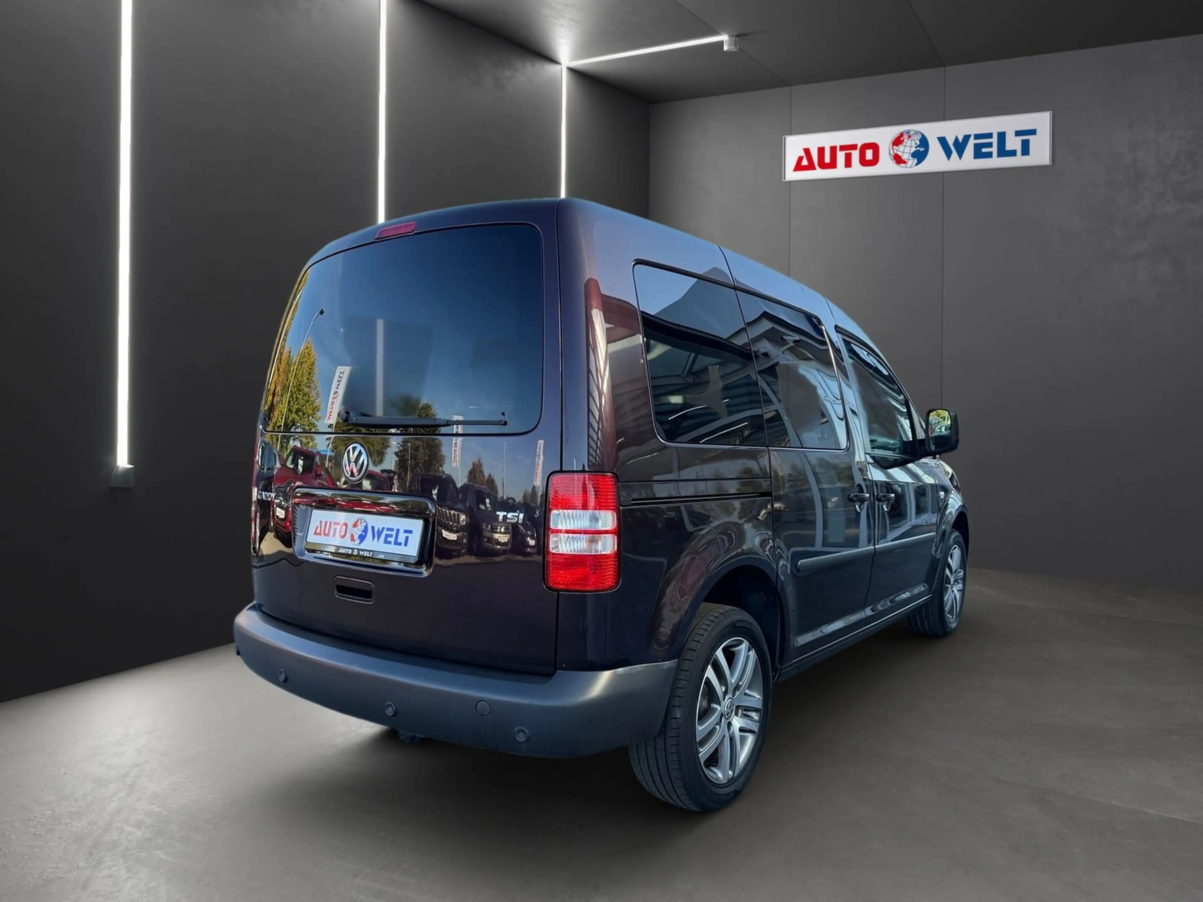 Volkswagen Caddy Kombi 1.2 Comfortline Sitzheizung Klima — photo 4