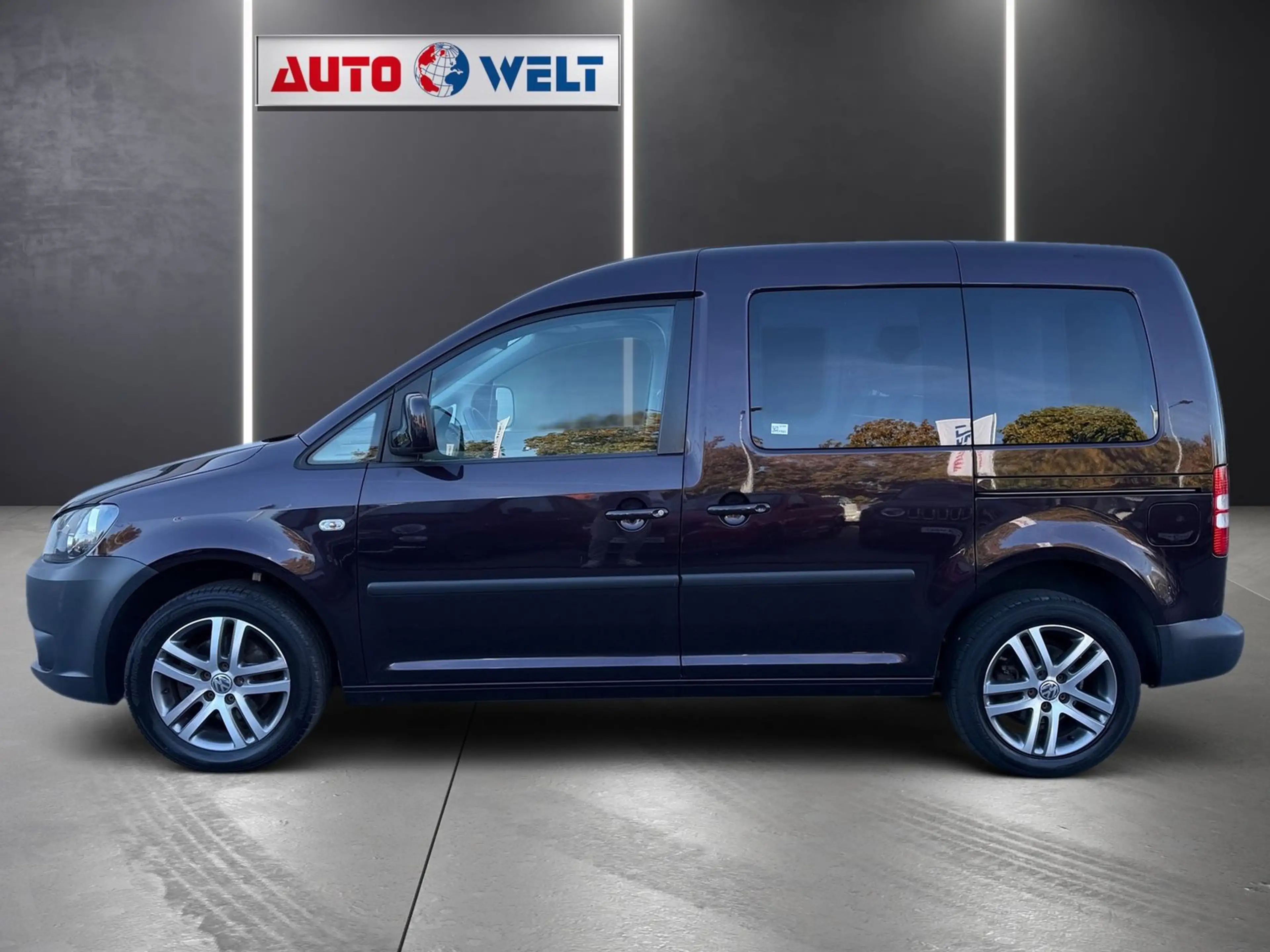 Volkswagen Caddy Kombi 1.2 Comfortline Sitzheizung Klima — photo 6