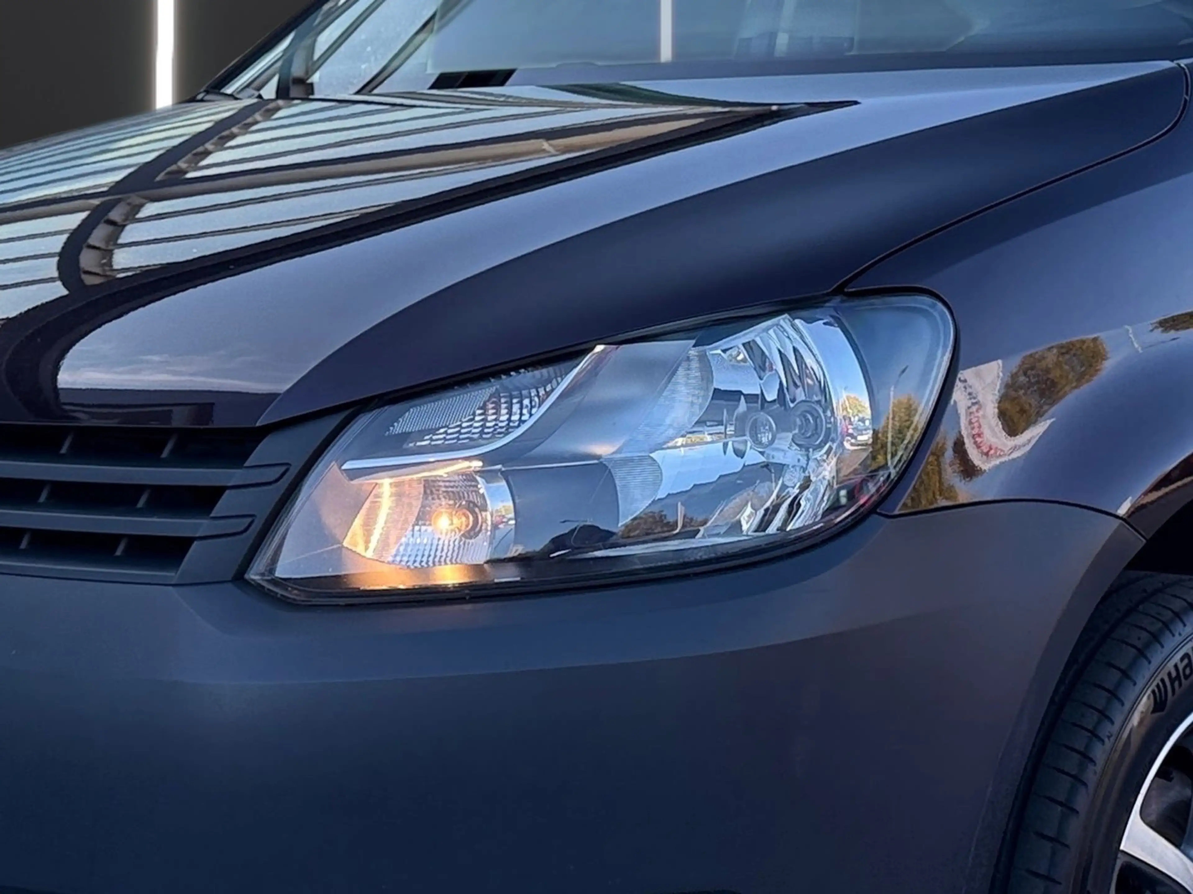 Volkswagen Caddy Kombi 1.2 Comfortline Sitzheizung Klima — photo 7
