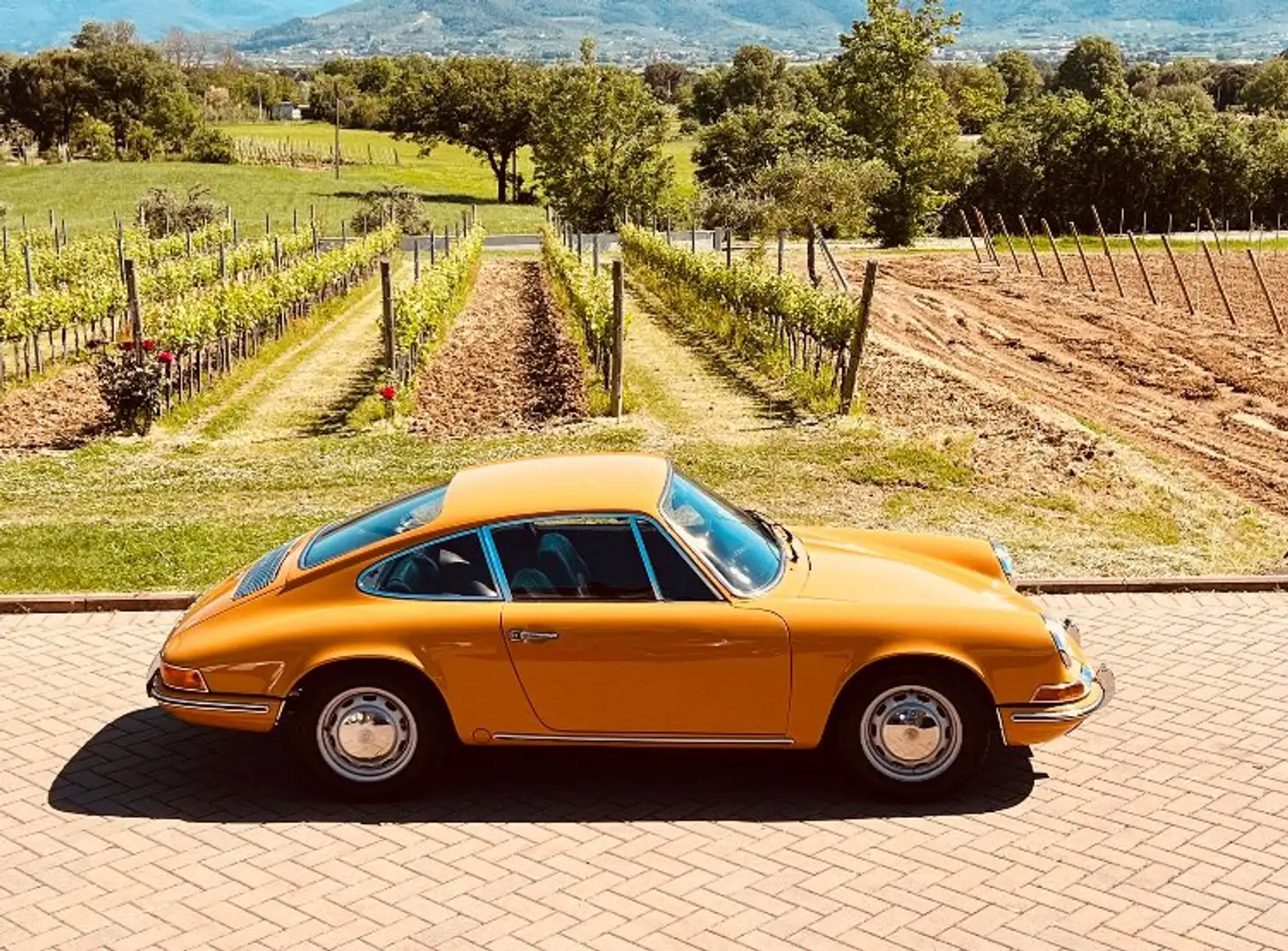 Porsche 912 coupè - 1