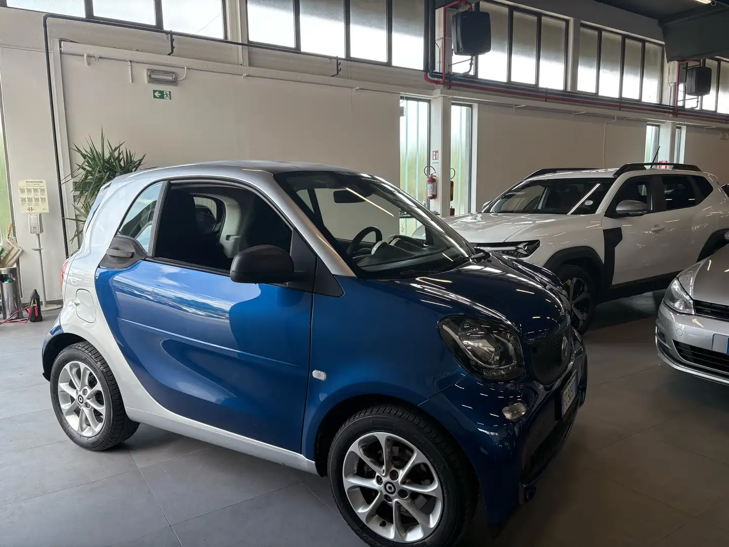 smart forTwo 1.0 Passion 71cv Azul - 1