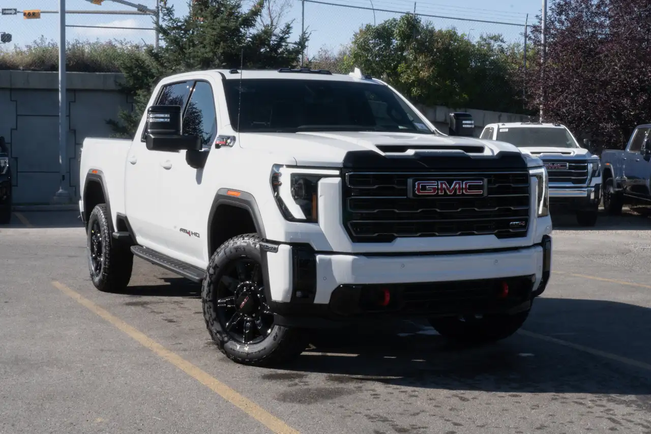 GMC Sierra 3500HD снимка GMC Sierra 3500HD