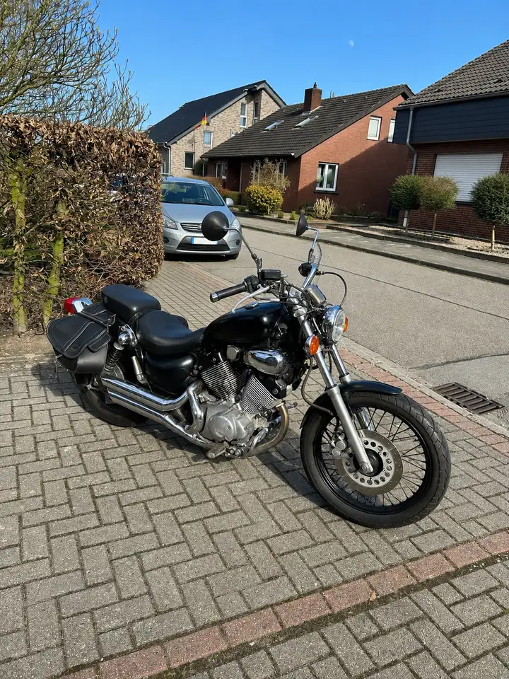 Yamaha XV 535