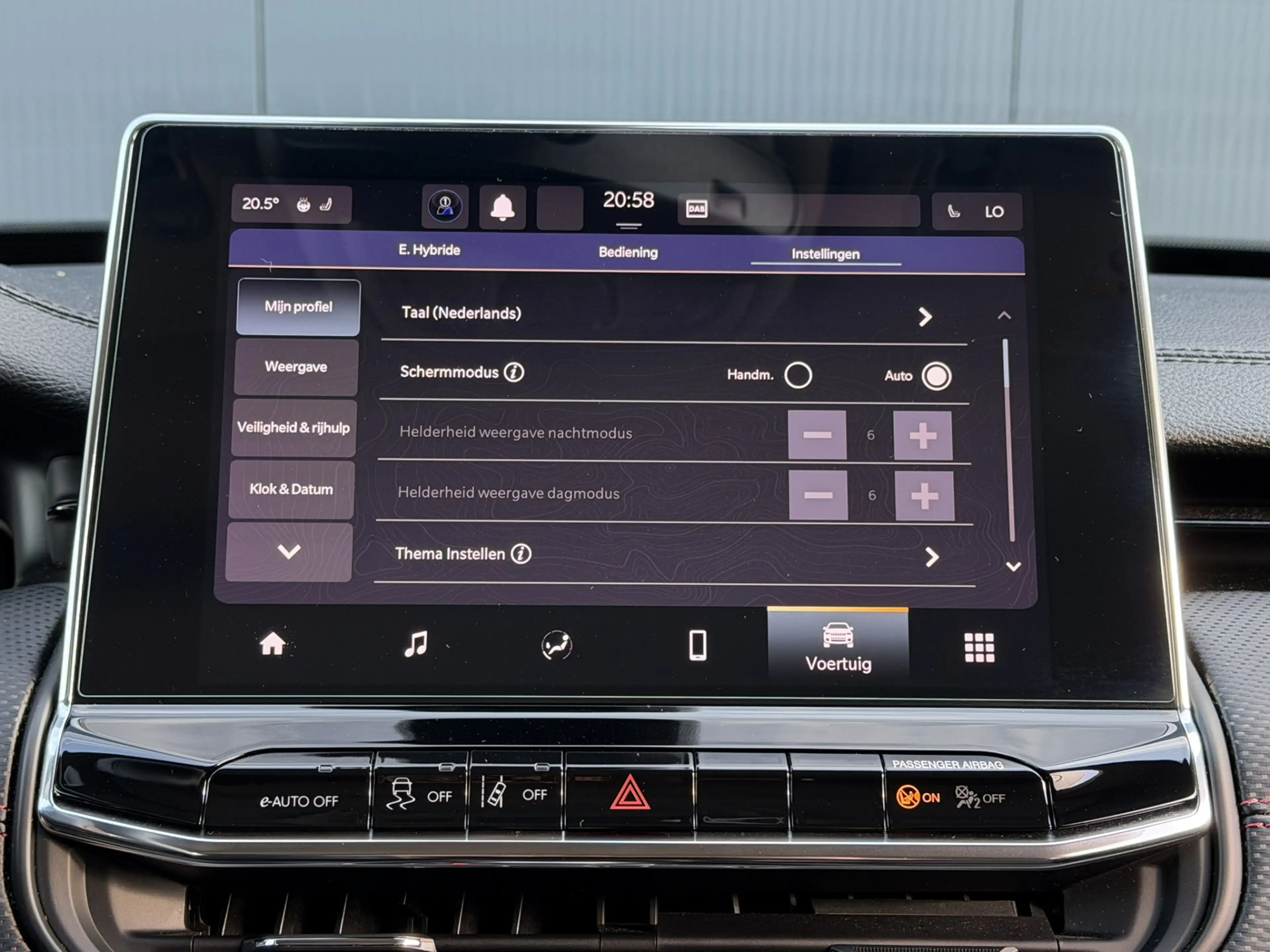 Jeep Compass 1.5T e-Hybrid High Altitude | Winter pack | Apple — photo 33