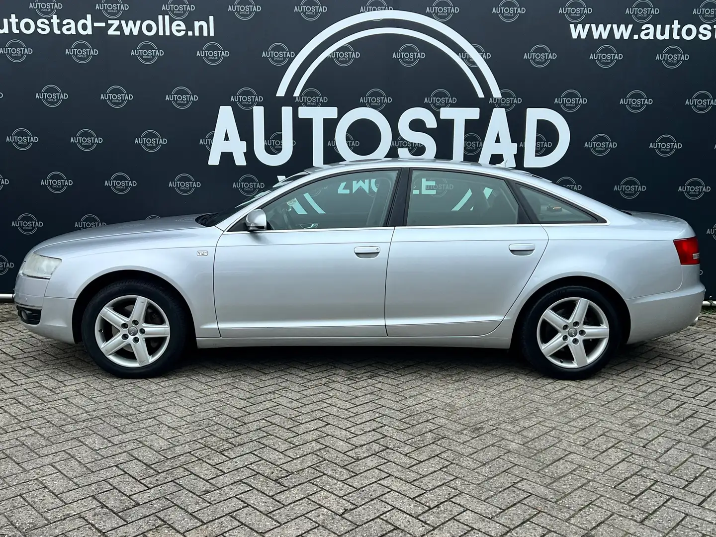 Audi A6 Limousine 2.8 FSI Pro Line Automaat/Youngtimer/NL- Gris - 2