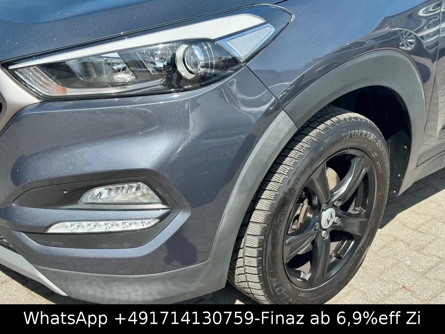 Hyundai TUCSON Premium 2WD-LED-1.HAND-NAVI-TEMP-KAM-PDC- Grijs - 2