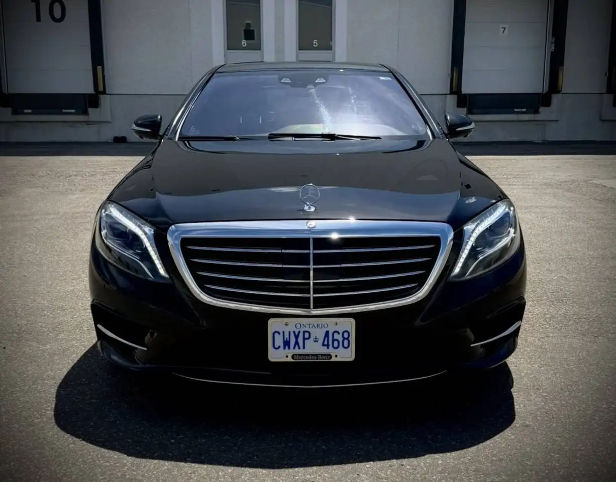 Mercedes-Benz S-Class снимка Mercedes-Benz S-Class