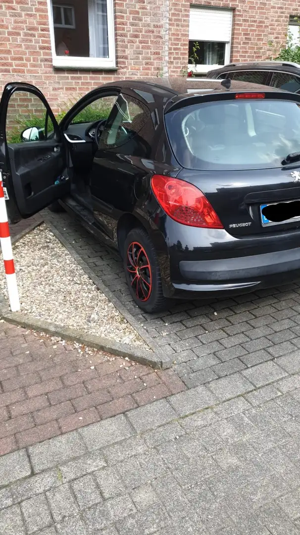 Peugeot 207 207  3-Türer 95 VTi Filou Schwarz - 2