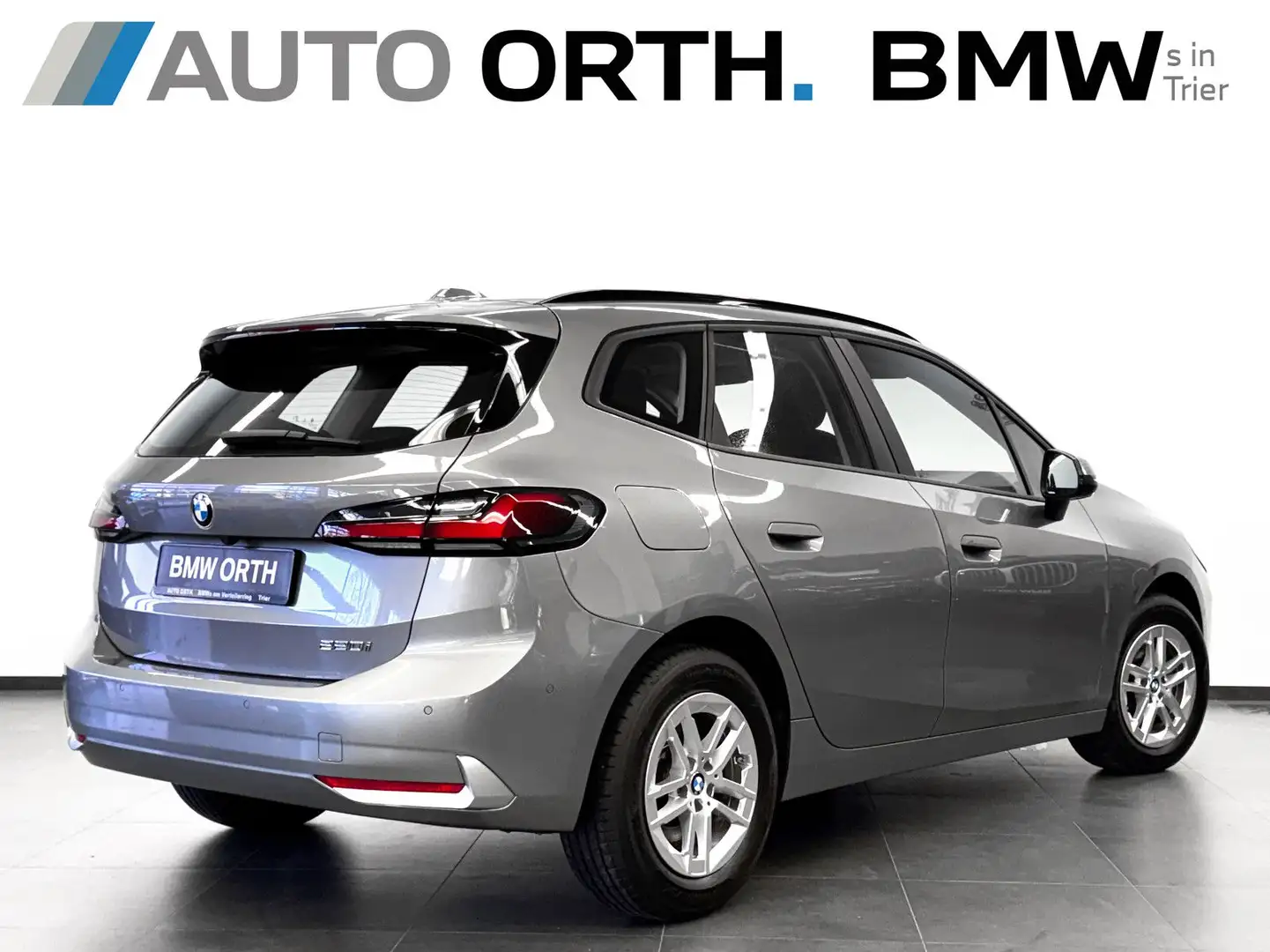 BMW 220 AUT. NAVI AD.LED ACC SHZ AHK Grau - 2
