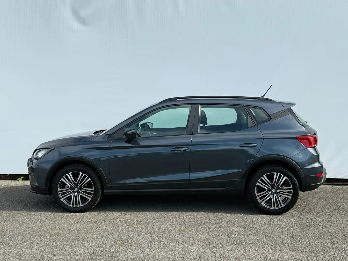 SEAT Arona 1.0 TSI Style LED | Sportvelgen | Clima | Cruise | Grau - 2