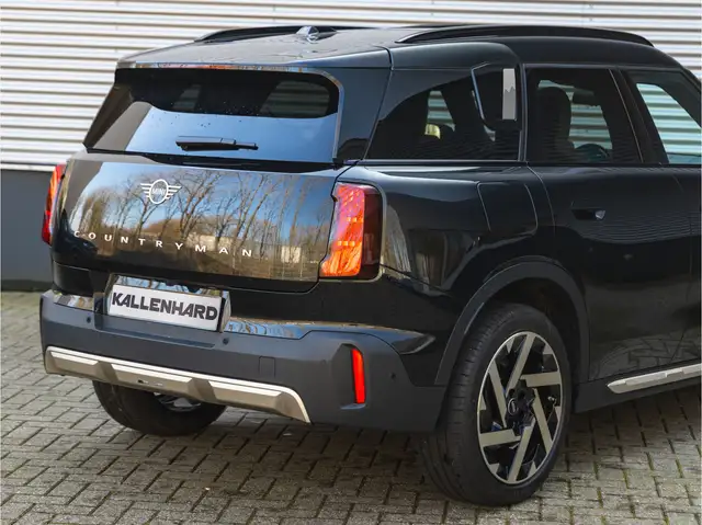 Mini Countryman view 9