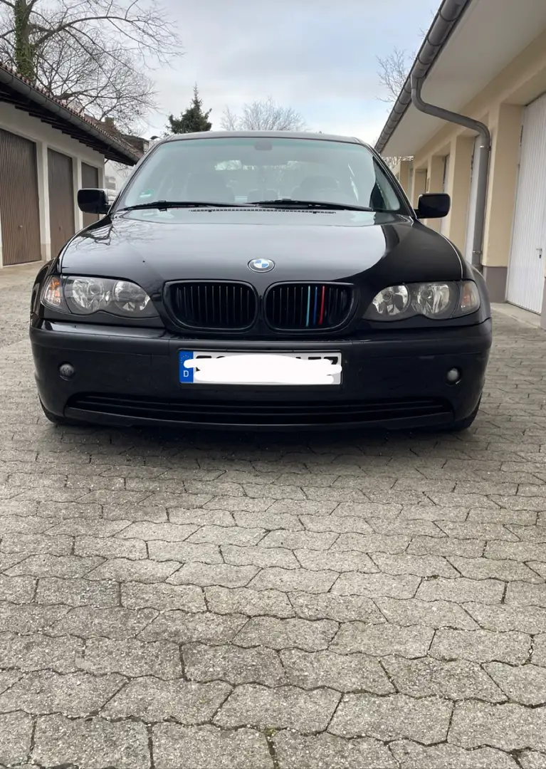 BMW 318 318i E46 Чорний - 1