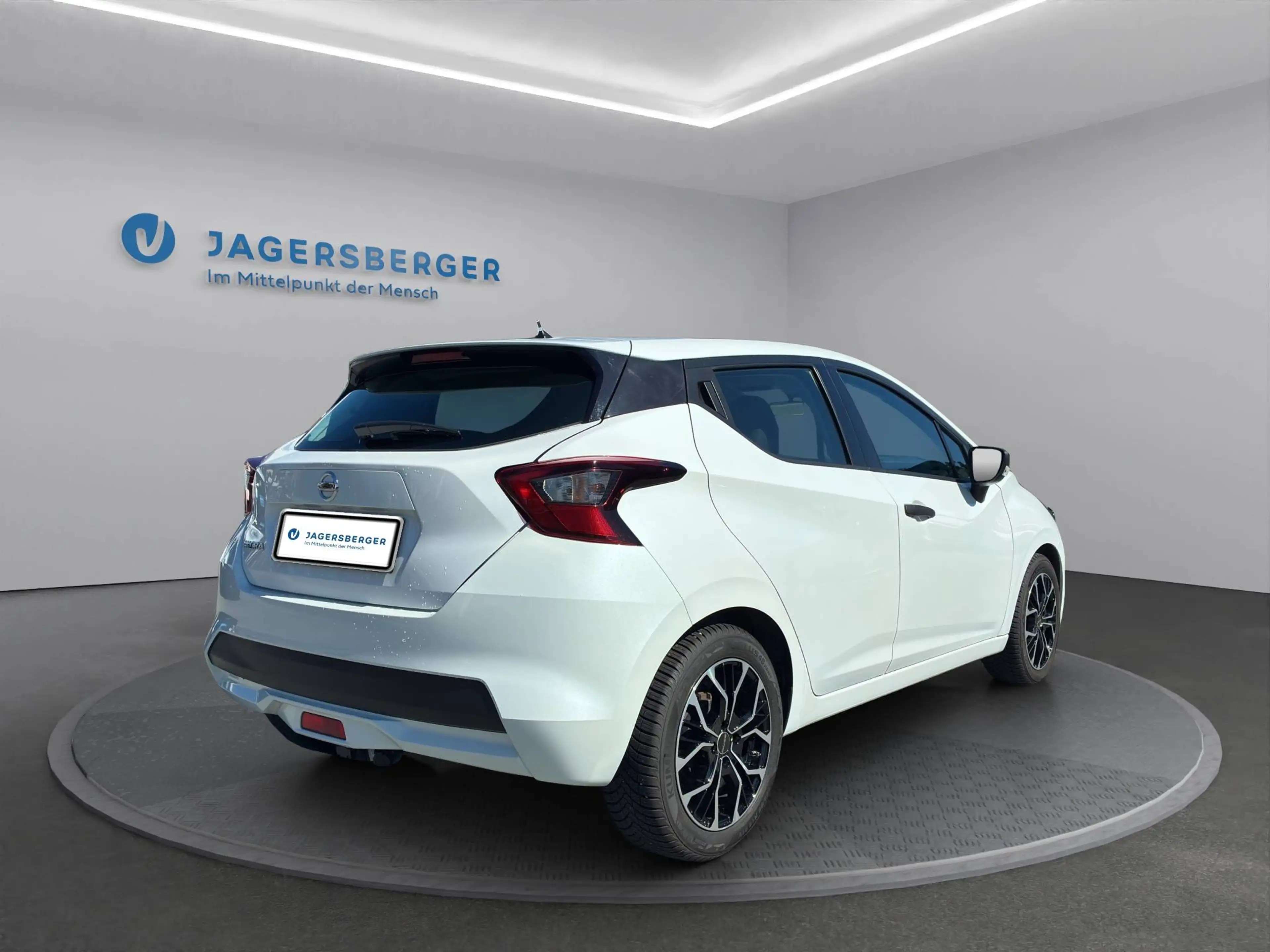 Nissan Micra Visia — photo 5