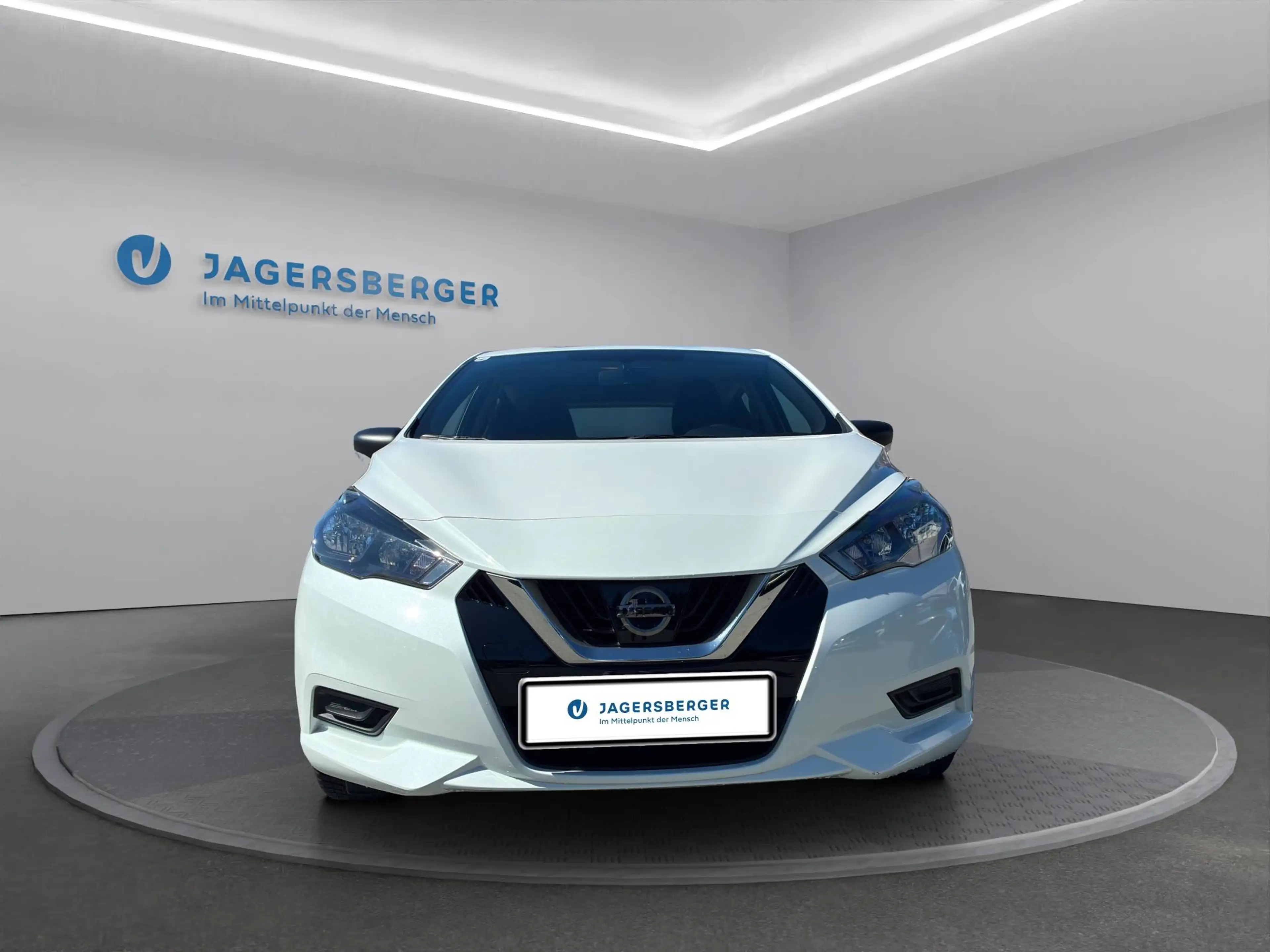 Nissan Micra Visia — photo 2