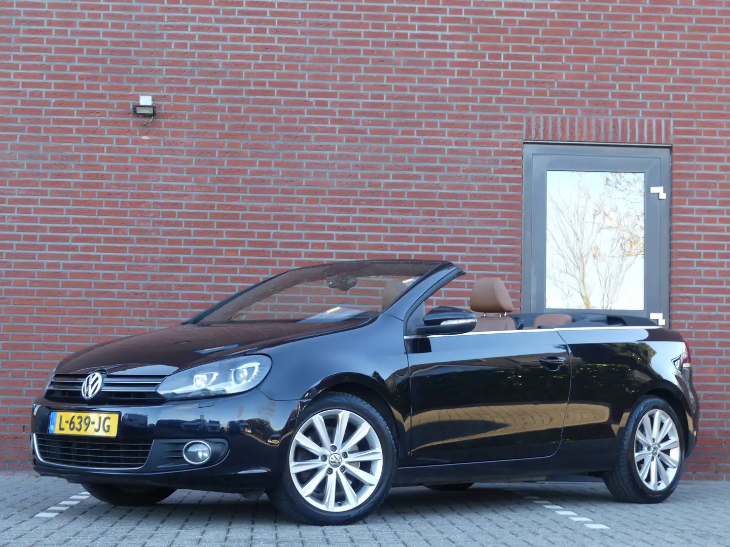 Volkswagen Golf Cabriolet 1.4 TSI / Leer / Xenon / Automaat Noir - 1