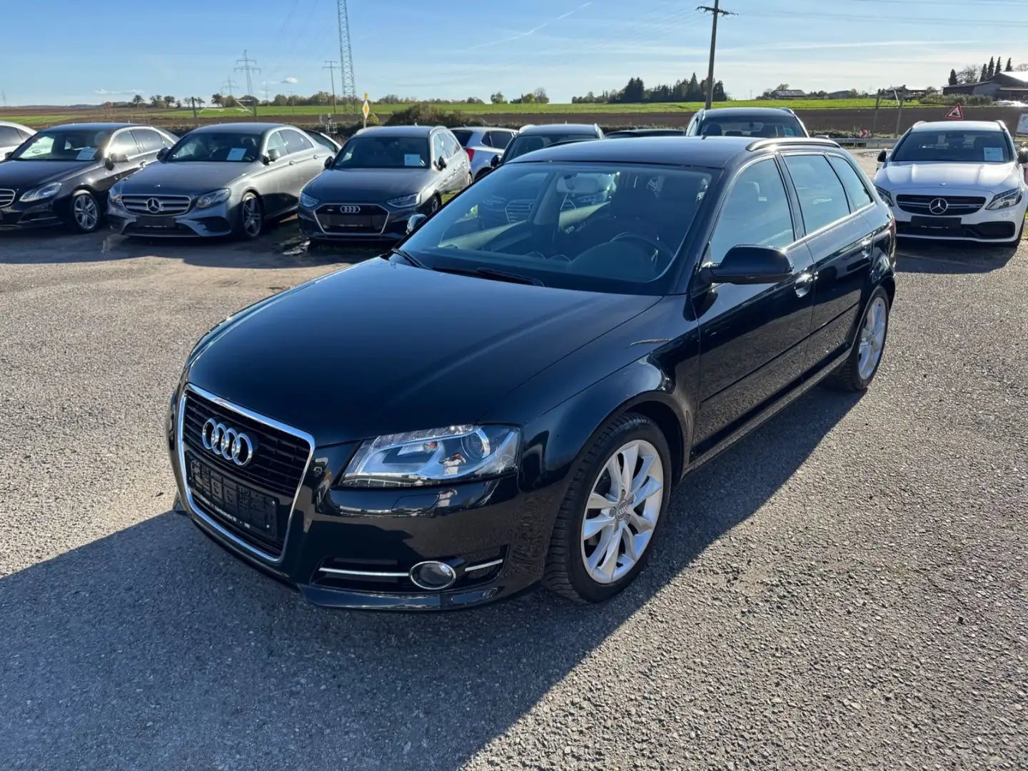 Audi A3 Sportback 1.6 TDI Ambition BI-Xenon PDC SHG Schwarz - 1
