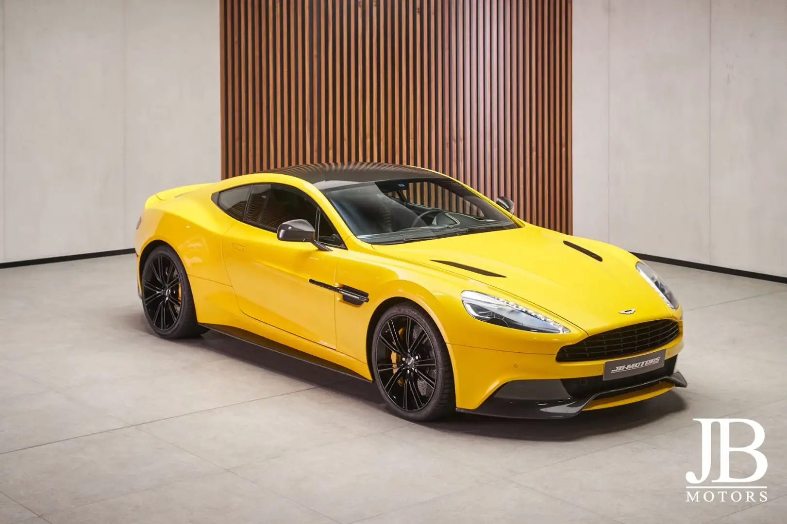 Aston Martin Vanquish V12 Carbon Bang&Olufsen Ceramic Brakes Gelb - 1