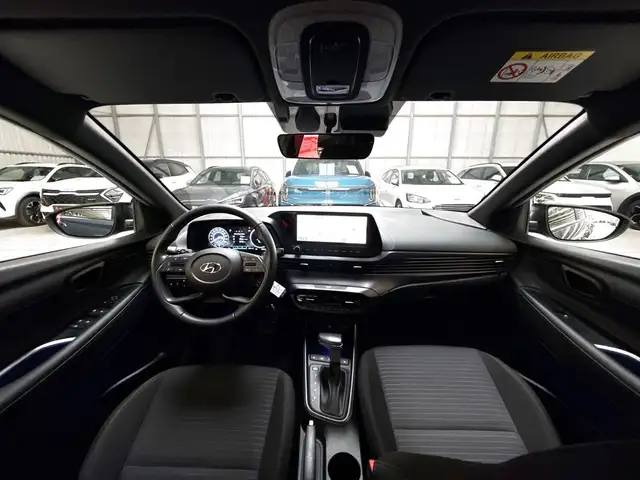 Hyundai I20 view 9