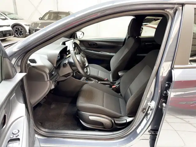 Hyundai I20 view 8