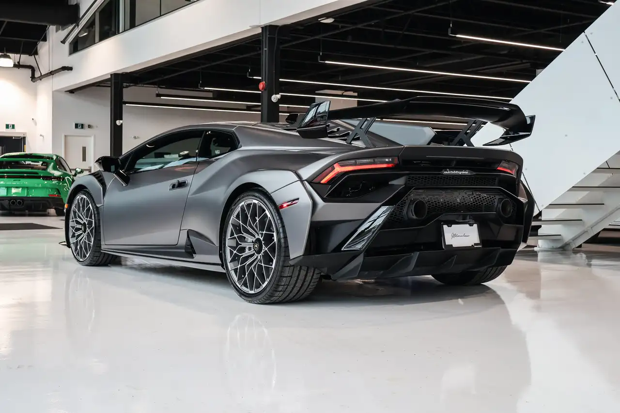 Lamborghini Huracán снимка Lamborghini Huracán