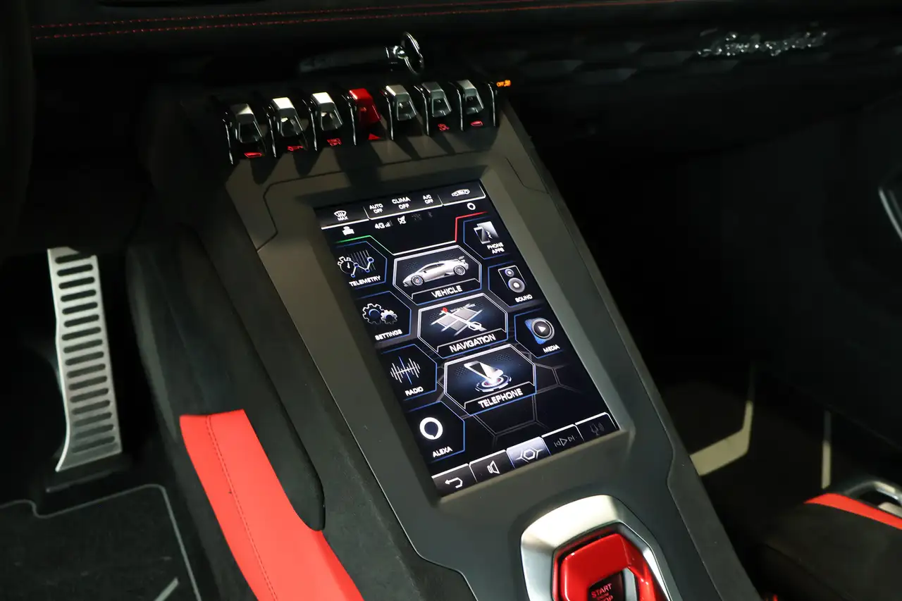 Lamborghini Huracán снимка Lamborghini Huracán