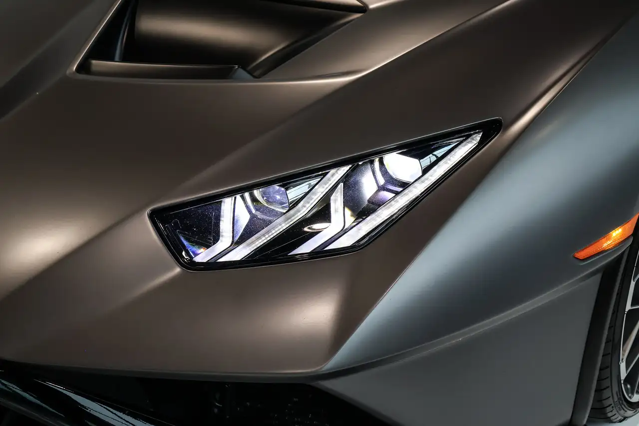 Lamborghini Huracán снимка Lamborghini Huracán