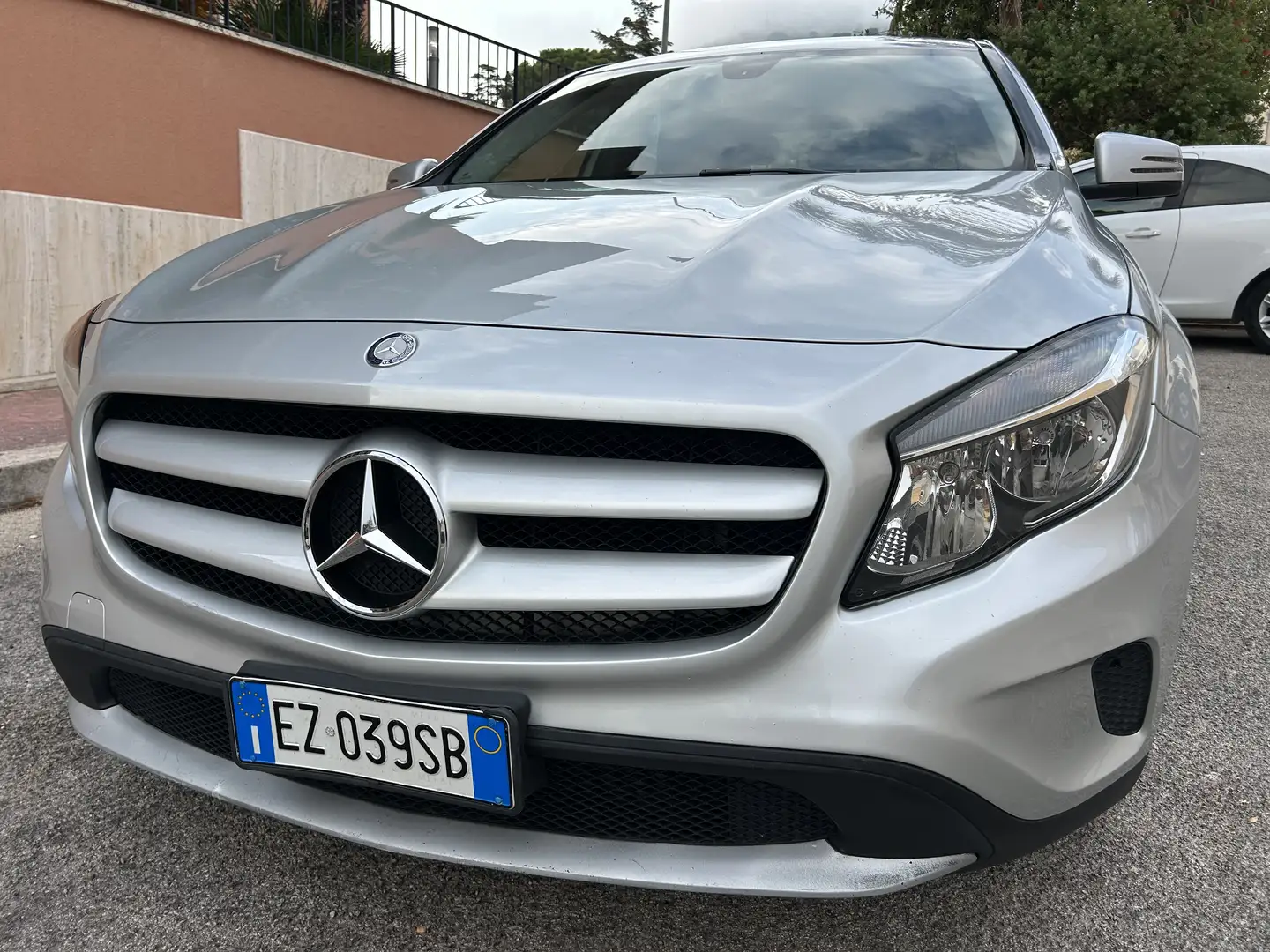 Mercedes-Benz GLA 180 d Business auto km certificati - 1