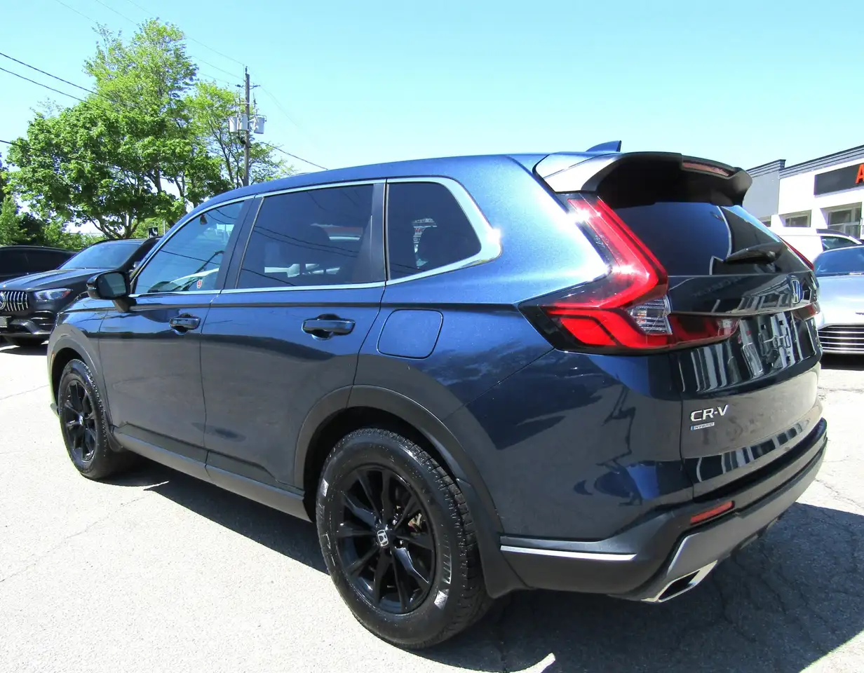 Honda CR-V photo Honda CR-V