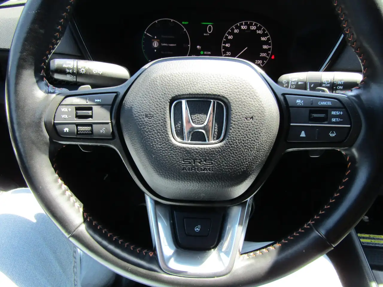 Honda CR-V photo Honda CR-V
