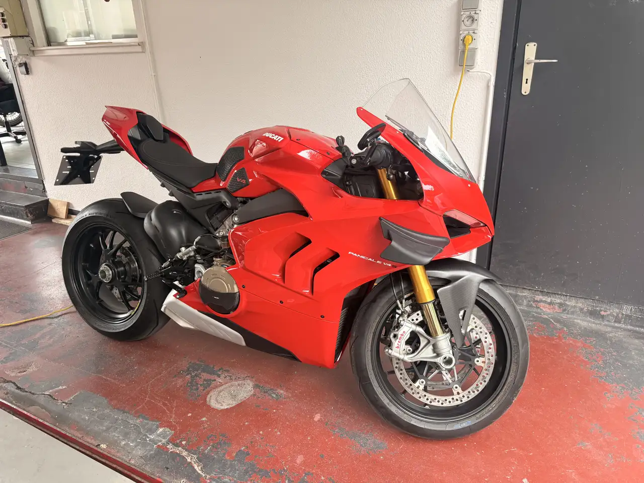 Ducati Panigale V4 S