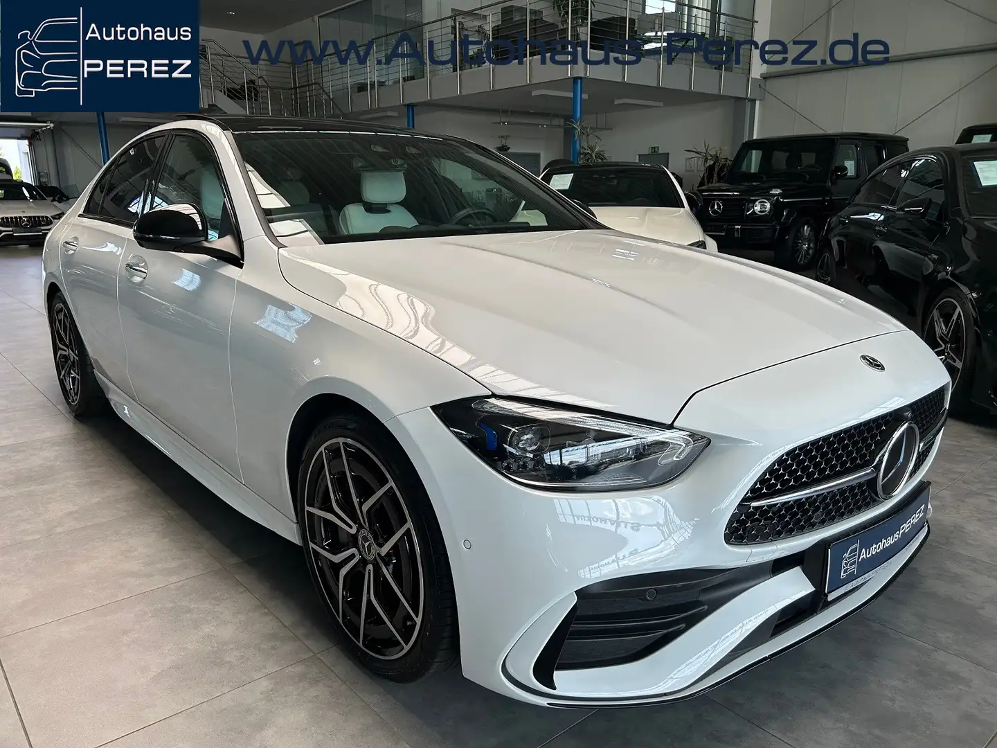 Mercedes-Benz C 300 4M AMG PREMIUM DISTRONIC-PANO-KEYLESS-360° Blanc - 1