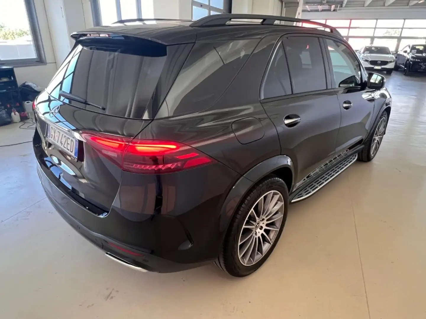 Mercedes-Benz GLE 300 d 4Matic Mild Hybrid AMG Line Premium*IVA ESPOSTA* Negru - 2