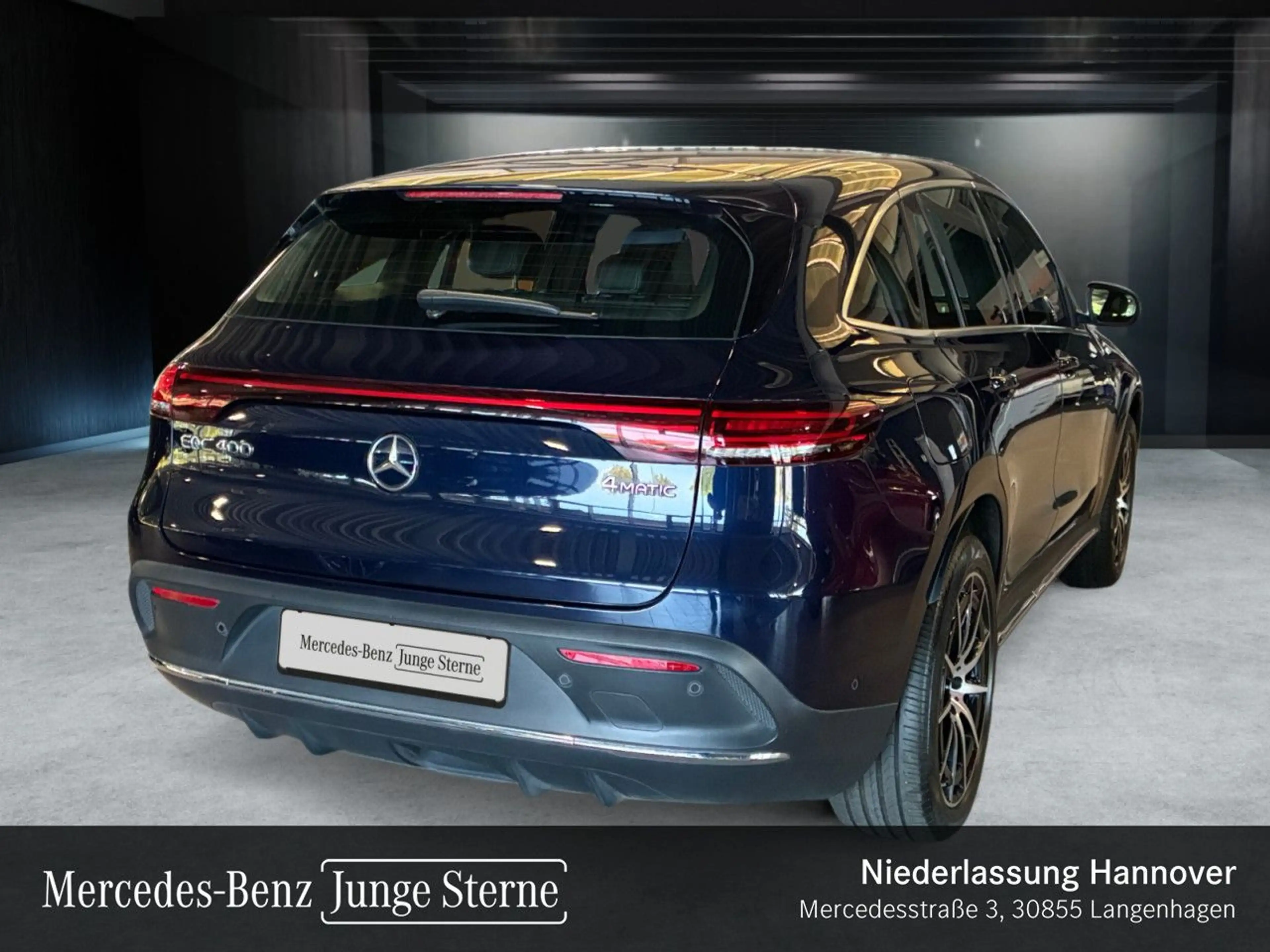 Mercedes-Benz EQC 400 4M AMG+AHK+MULTIBEAM+KAMERA+KEYLESS — photo 3