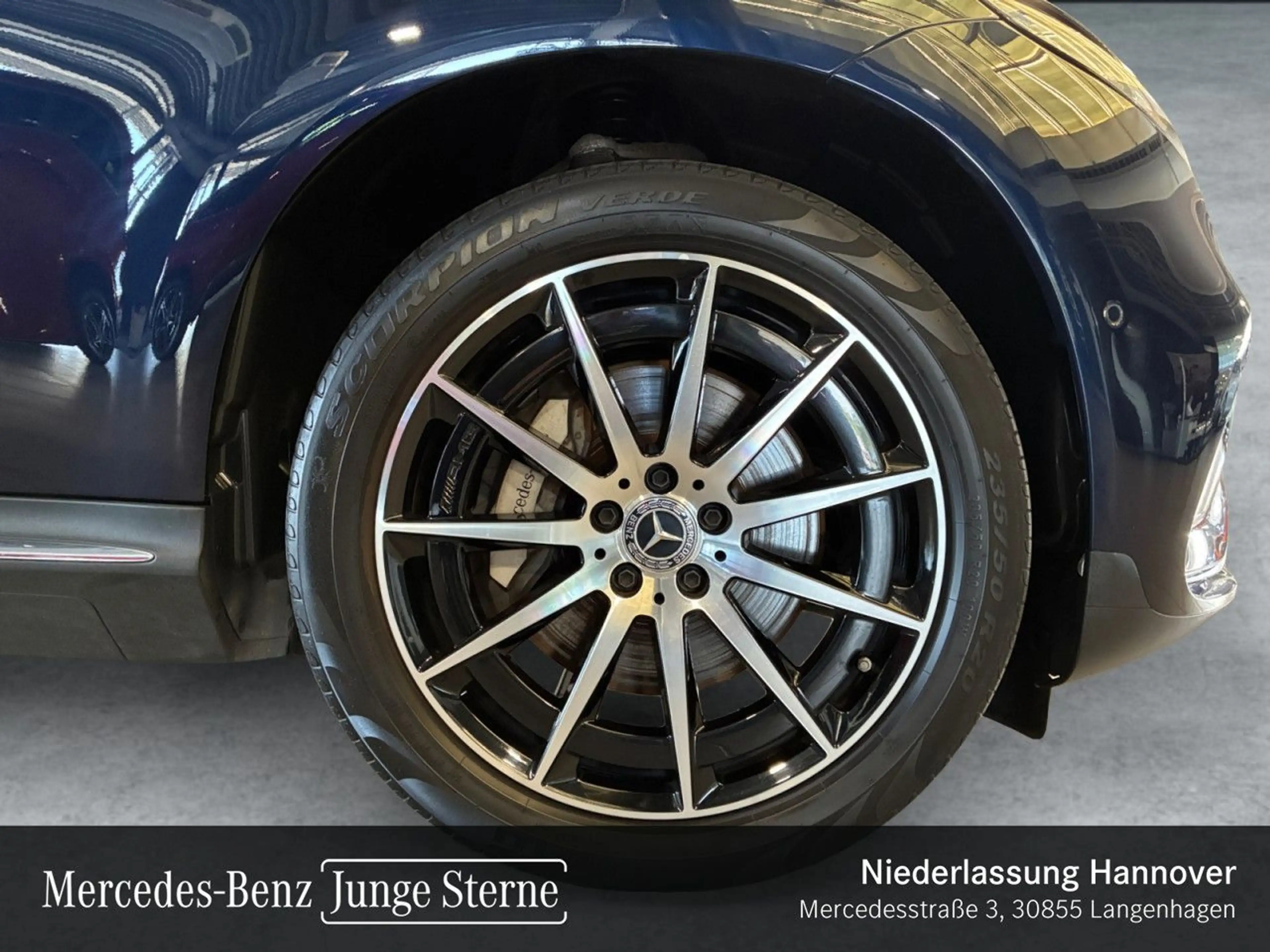 Mercedes-Benz EQC 400 4M AMG+AHK+MULTIBEAM+KAMERA+KEYLESS — photo 8