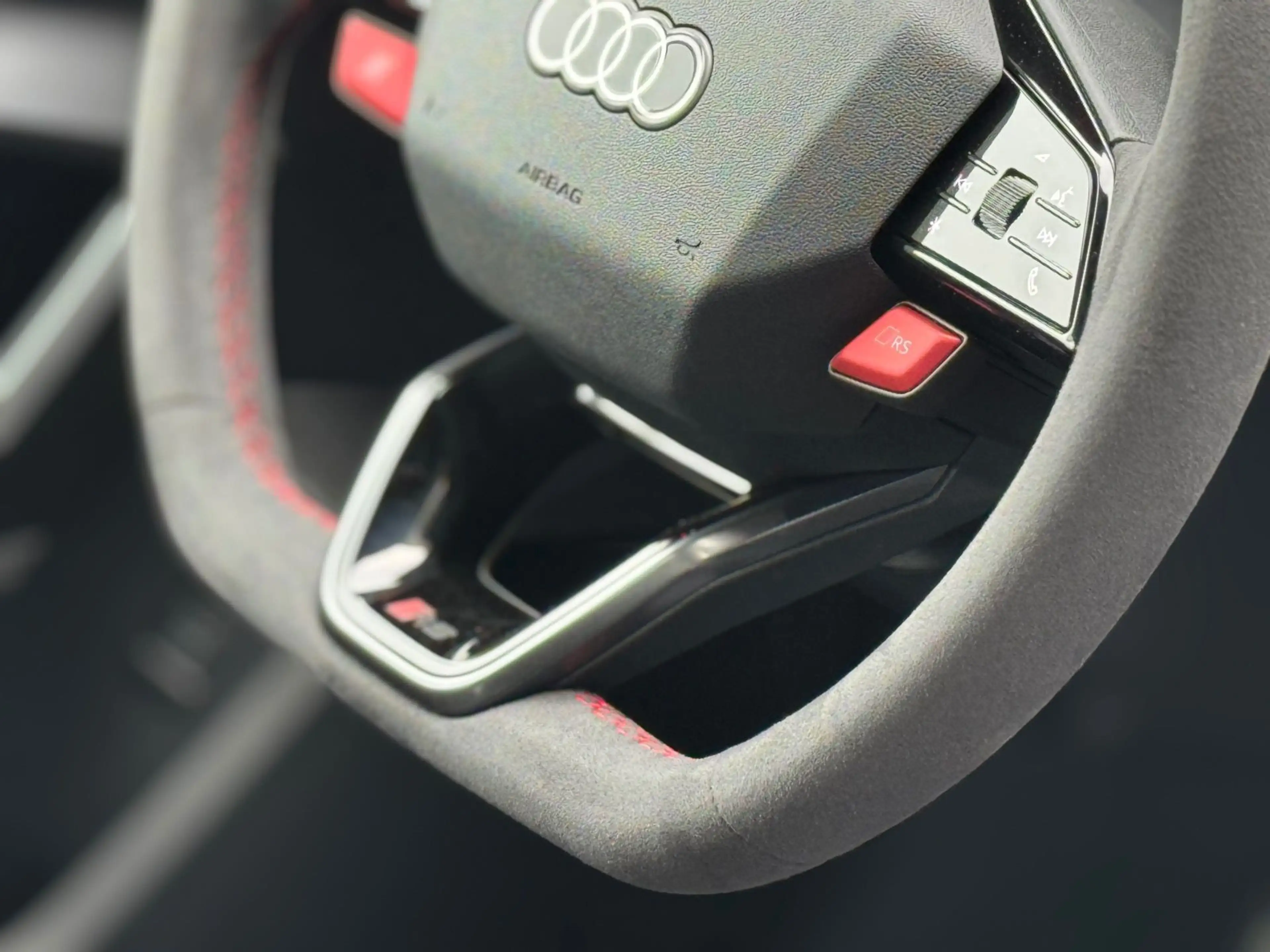 Audi RS3 NAVI*CARPLAY*ADFAHRW*MATRIXPANO*2 — photo 11