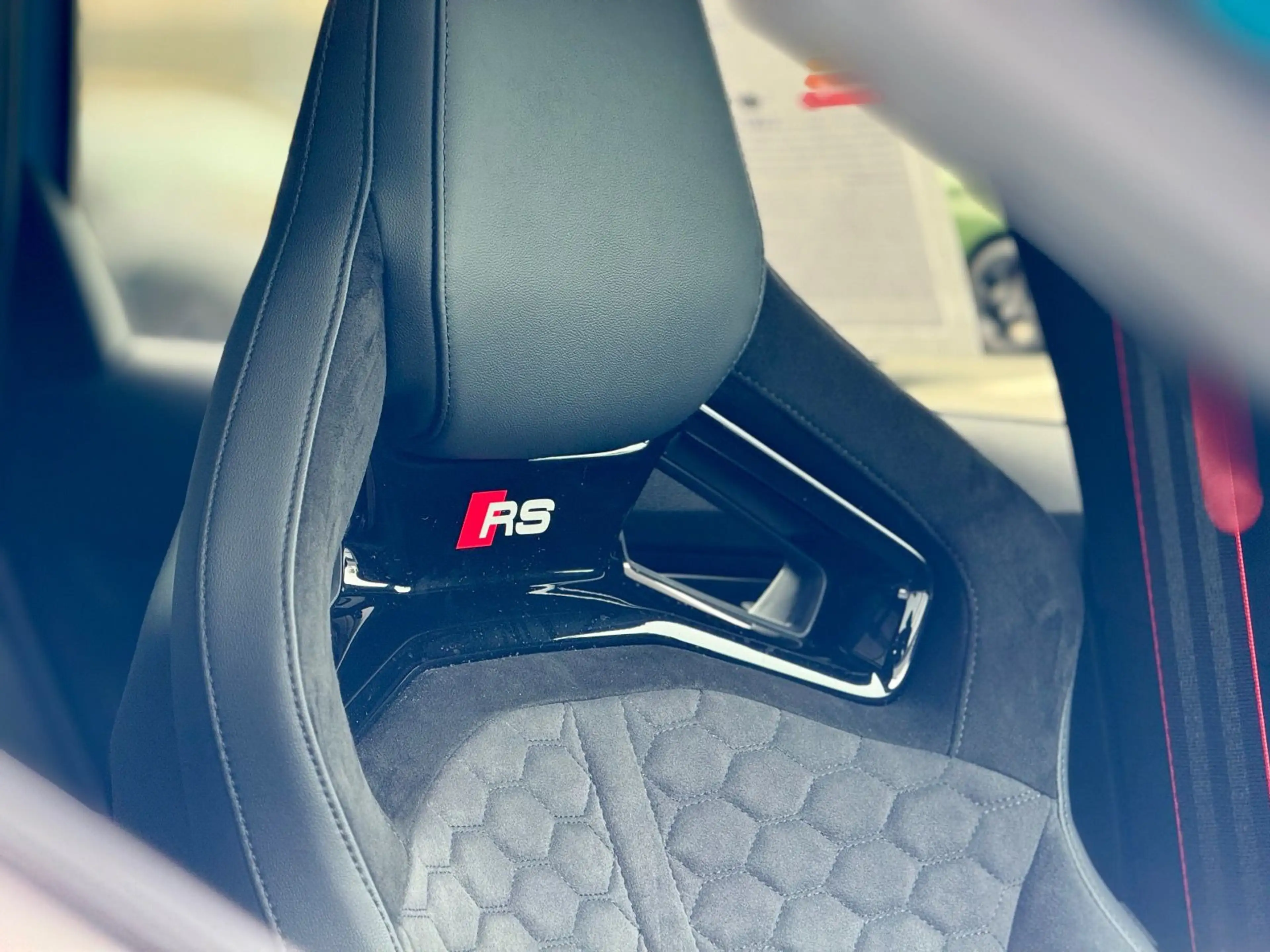Audi RS3 NAVI*CARPLAY*ADFAHRW*MATRIXPANO*2 — photo 17