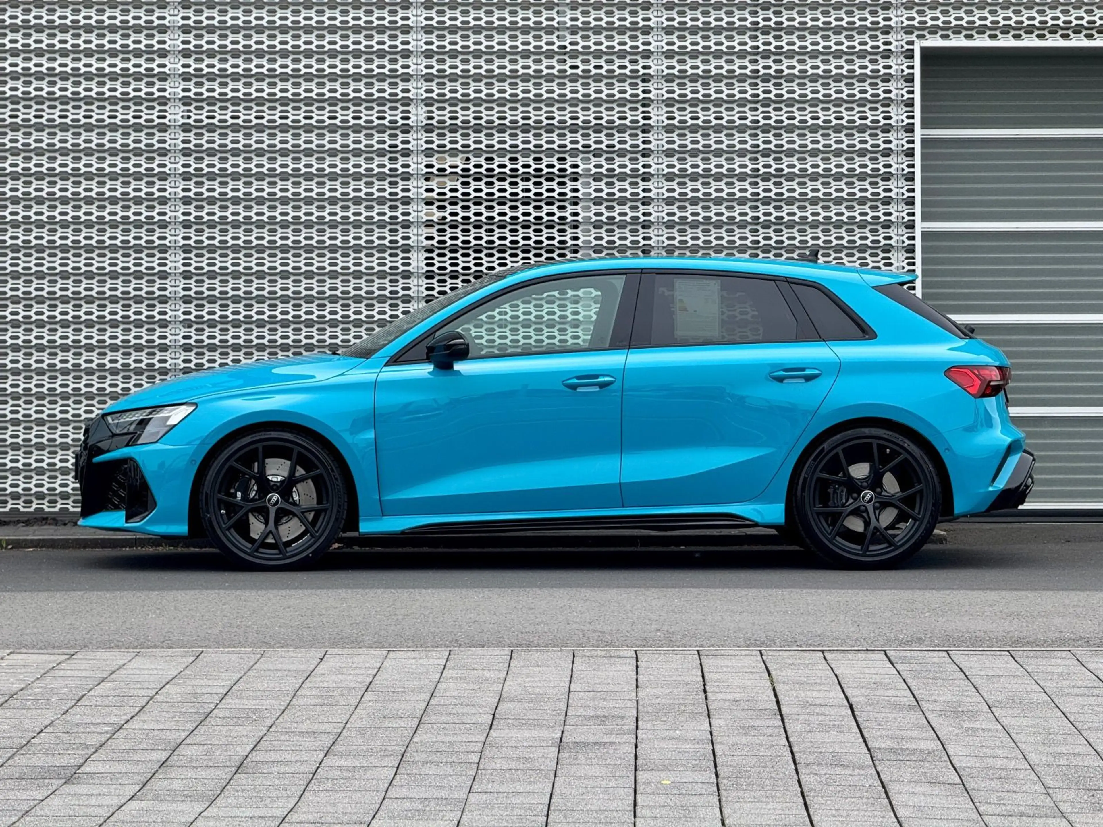 Audi RS3 NAVI*CARPLAY*ADFAHRW*MATRIXPANO*2 — photo 2