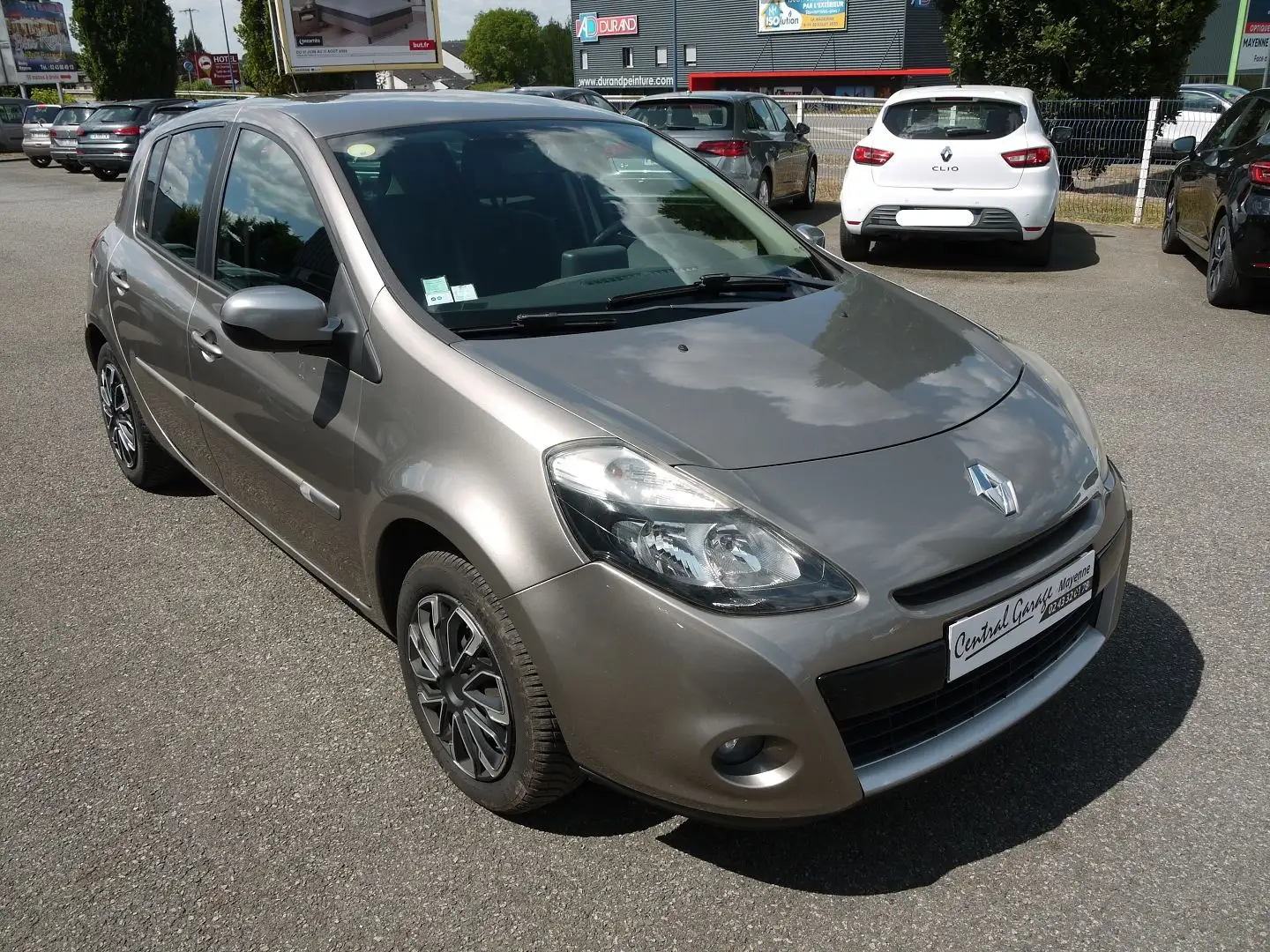 Renault Clio 1.5 DCI 90CH NIGHT\u0026DAY ECO² 5P Beige - 1