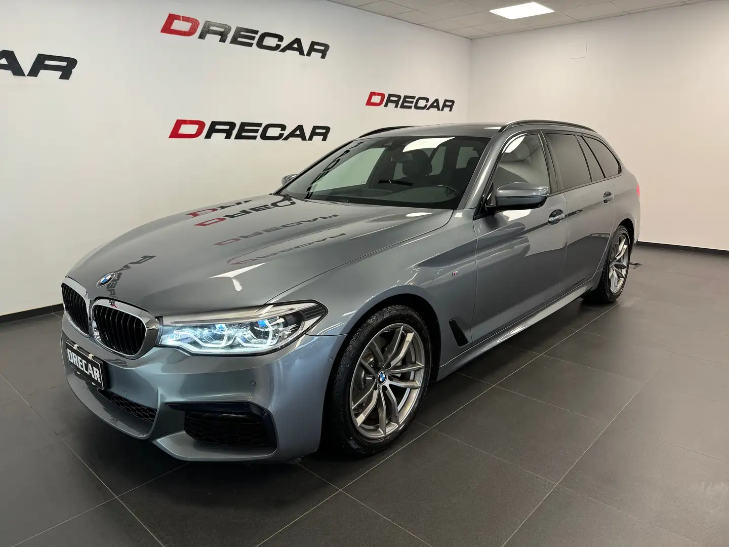 BMW 518 518d Touring Msport auto KILOMETRI CERTIFICATI Grigio - 1