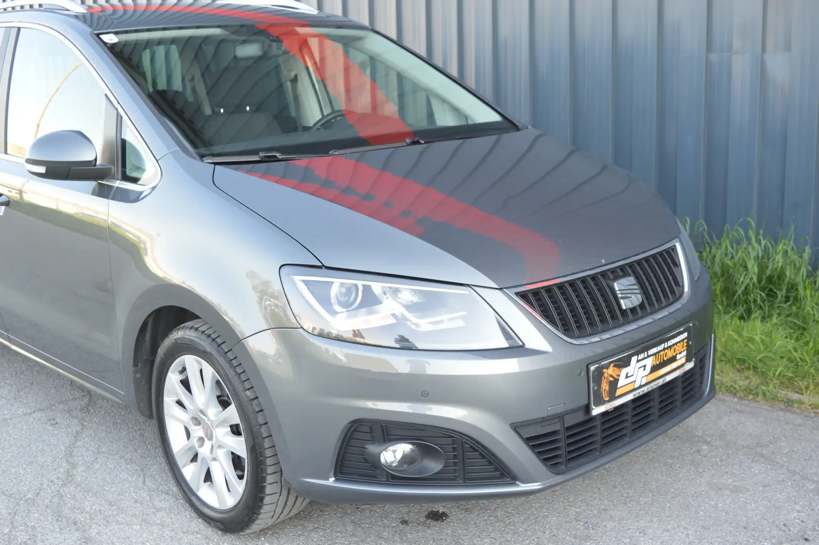 SEAT Alhambra 2,0 TDI **Style Viva**DSG**Xenon**neues Pickerl** Beige - 2