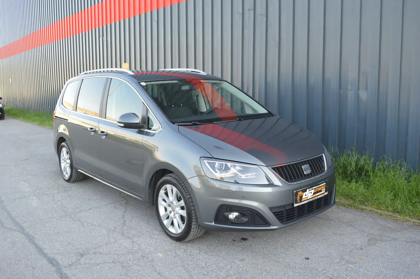 SEAT Alhambra 2,0 TDI **Style Viva**DSG**Xenon**neues Pickerl** Beige - 1