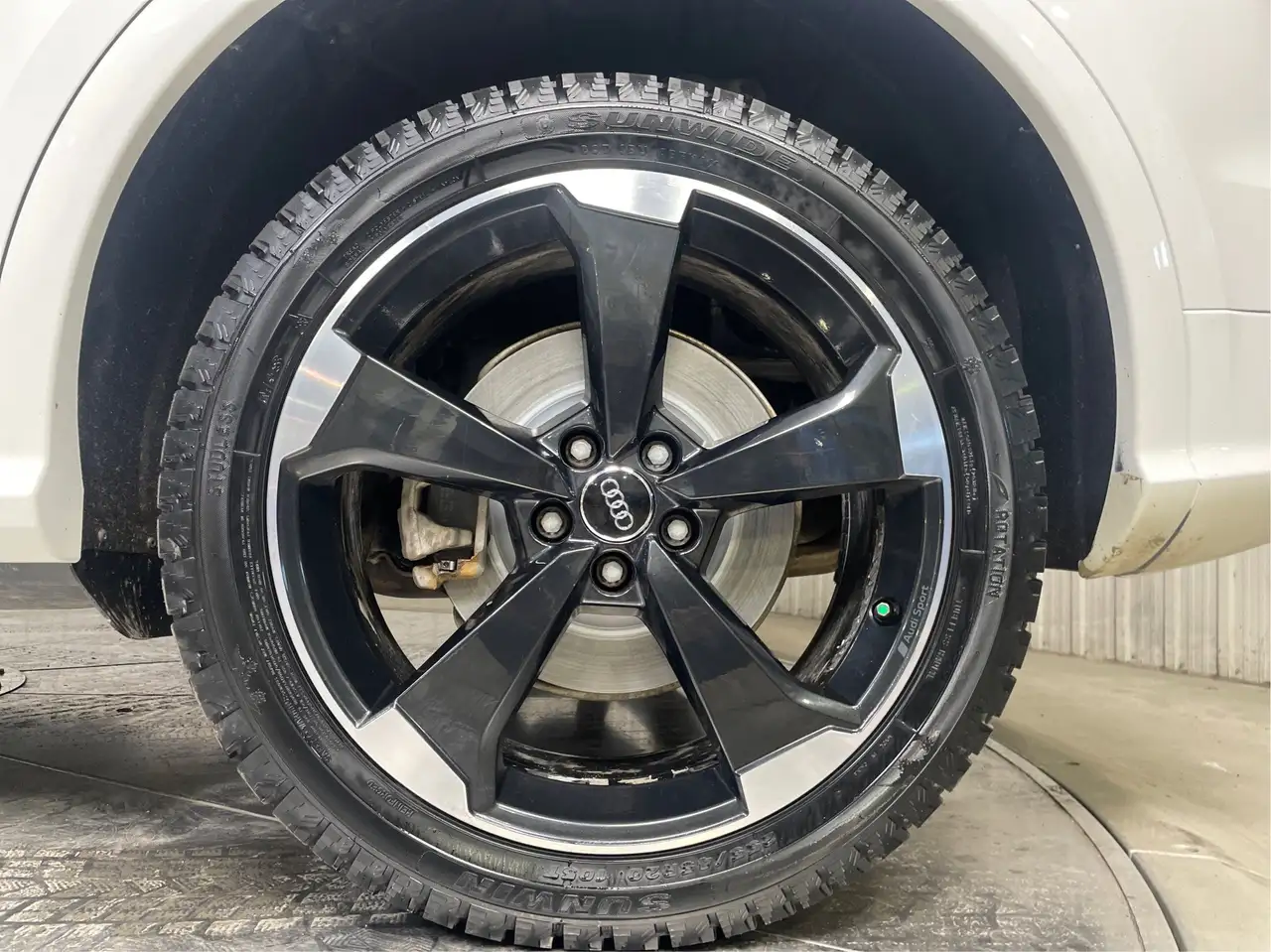 Audi Q5 снимка Audi Q5