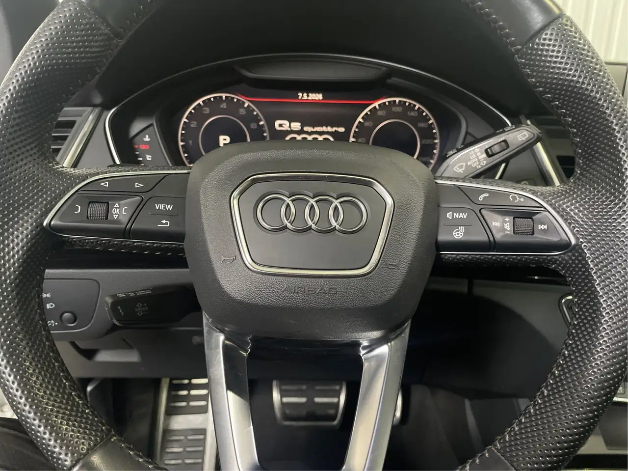 Audi Q5 снимка Audi Q5
