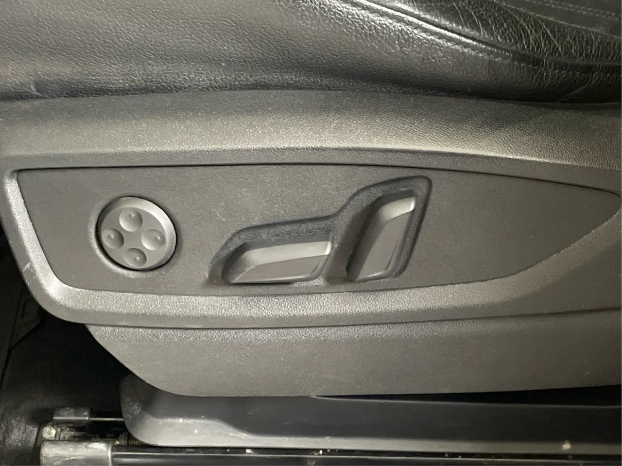 Audi Q5 снимка Audi Q5