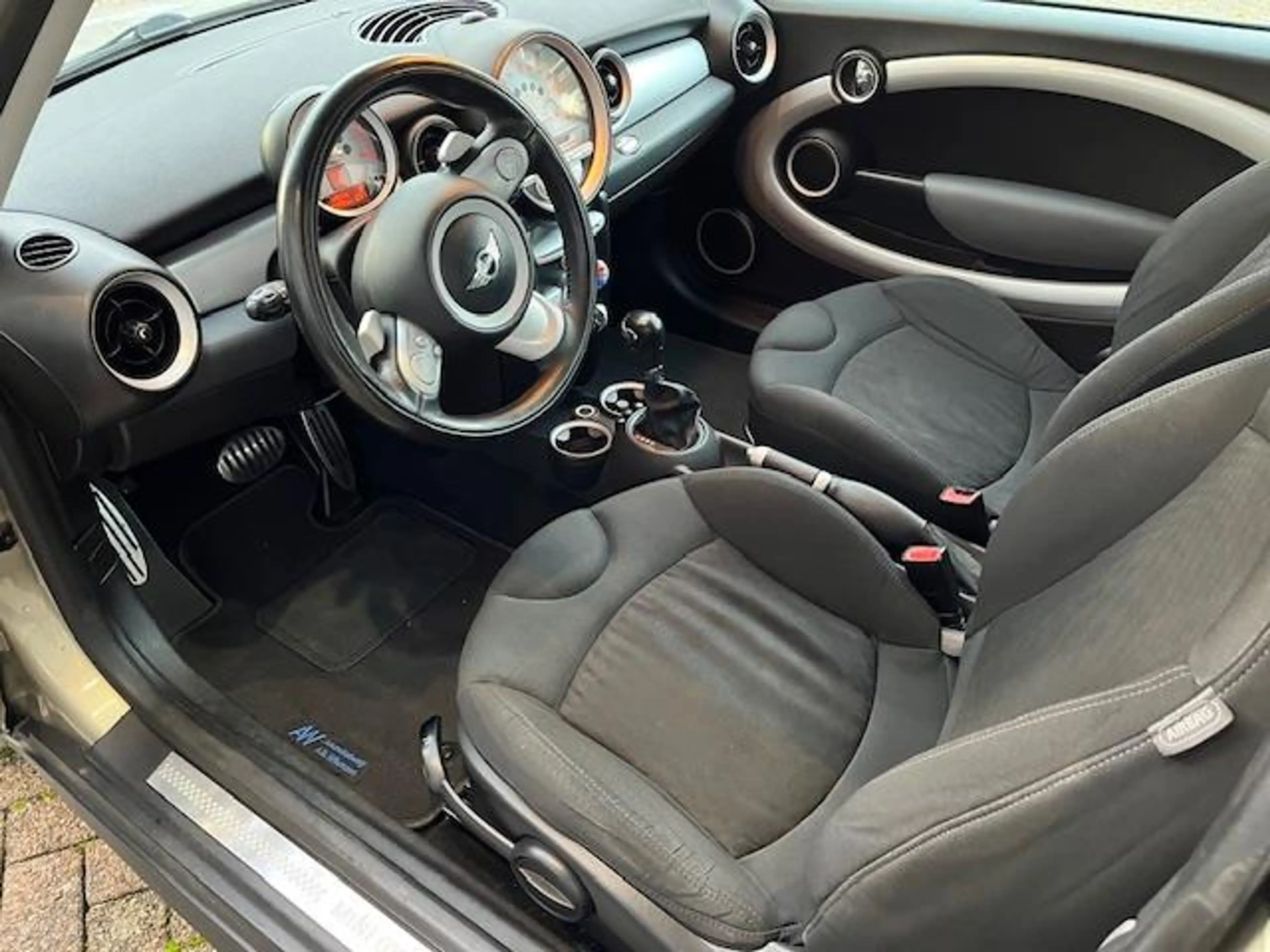 MINI Cooper S Clubman Mini 1.6 automaat — photo 2