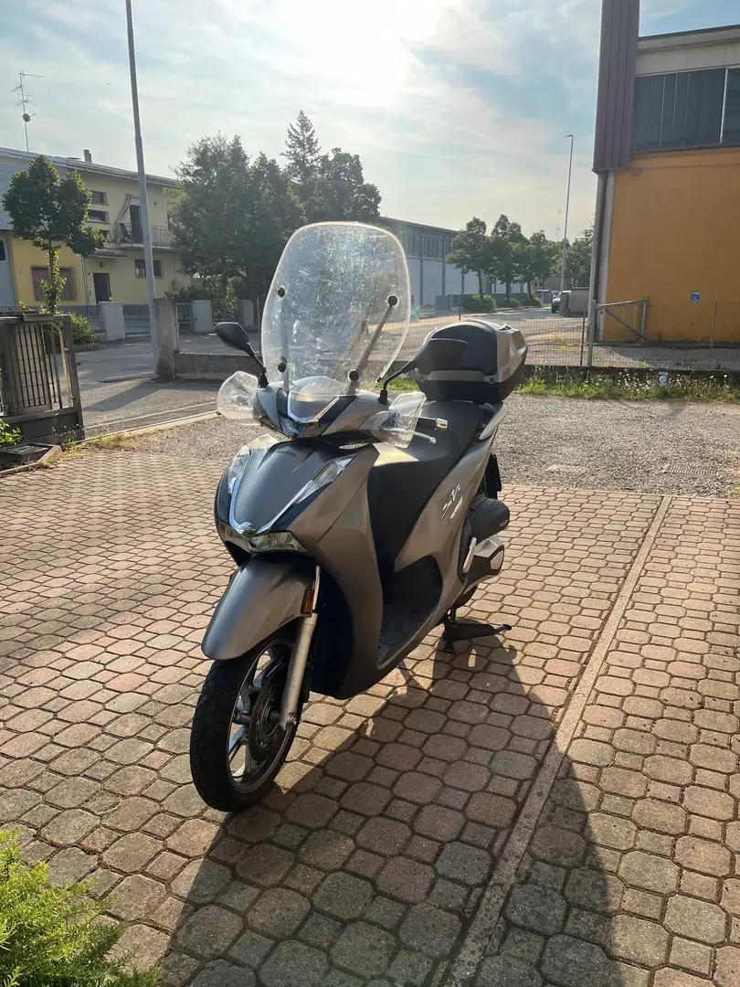 Honda SH 350i Argento - 2