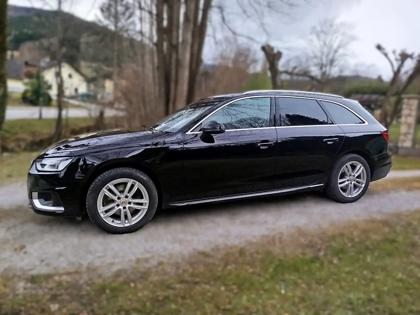Audi A4 A4 Avant 30 TDI S-tronic Schwarz - 2