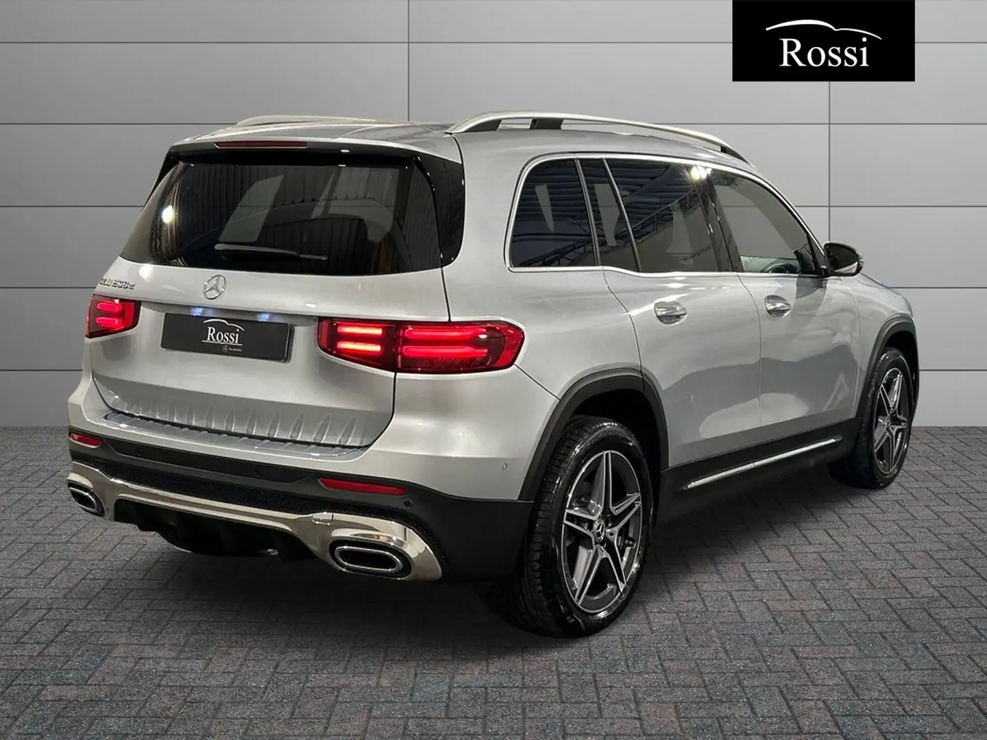 Mercedes-Benz GLB 200 d Automatic Argent - 2
