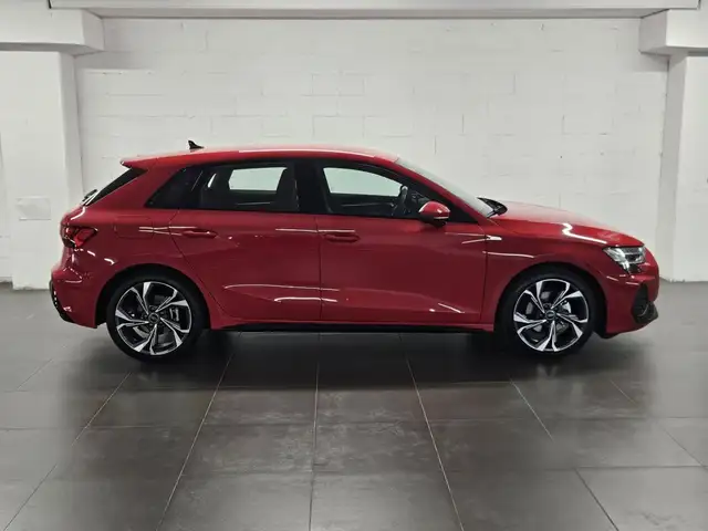 Audi A3 view 3