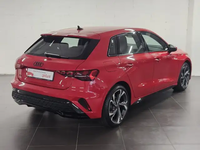 Audi A3 view 4